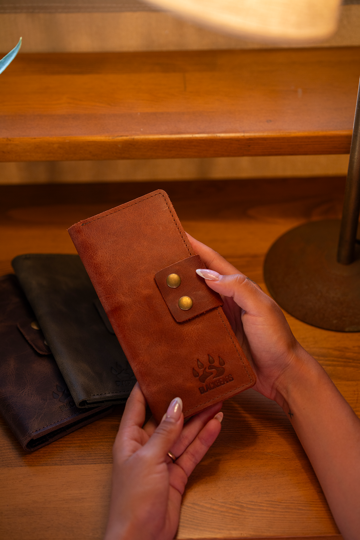 Black Bears Tiena Deri Taba Rengi Dikey Cüzdan