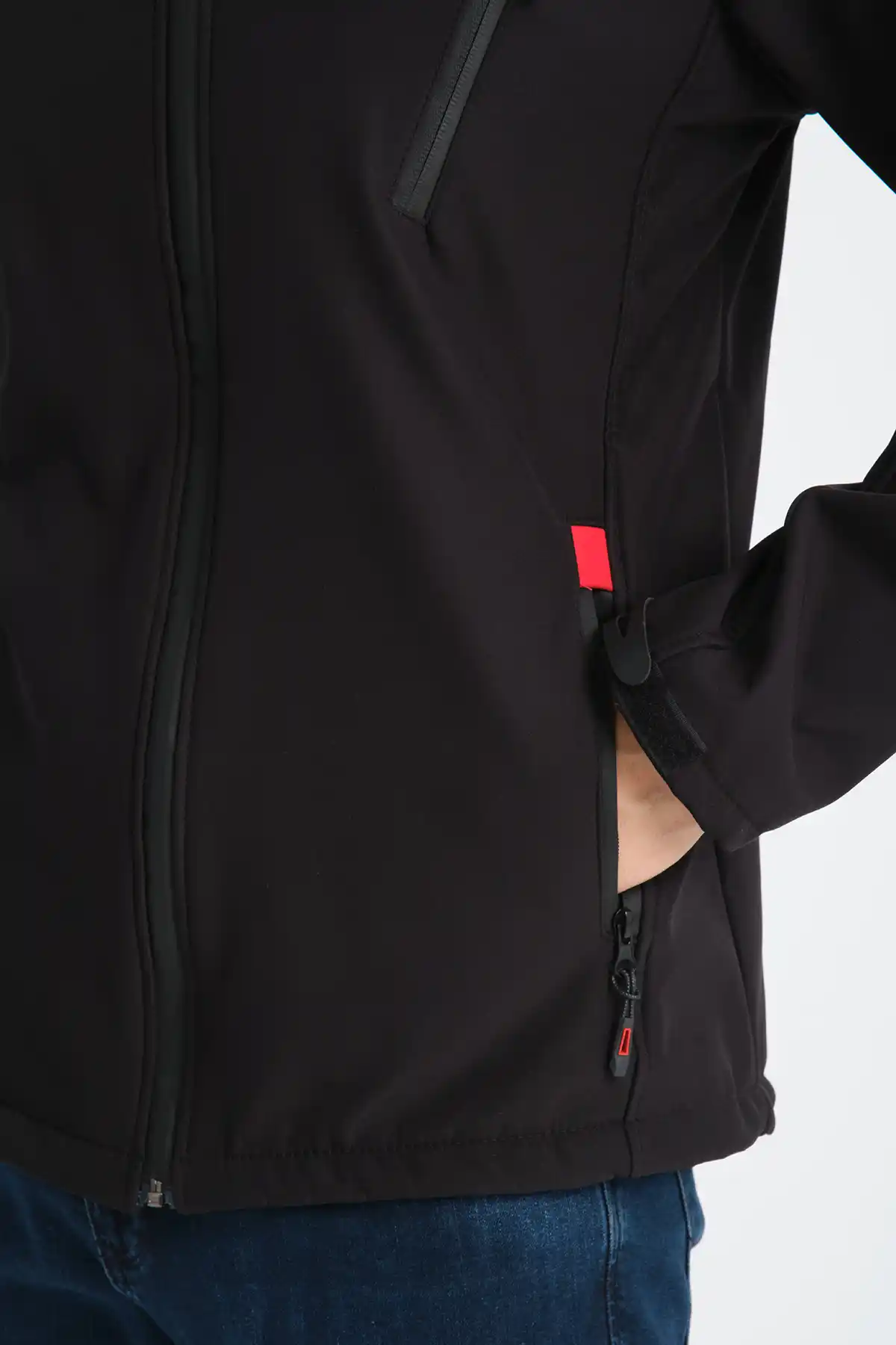 Minimal Baskı Erkek Softshell Mont