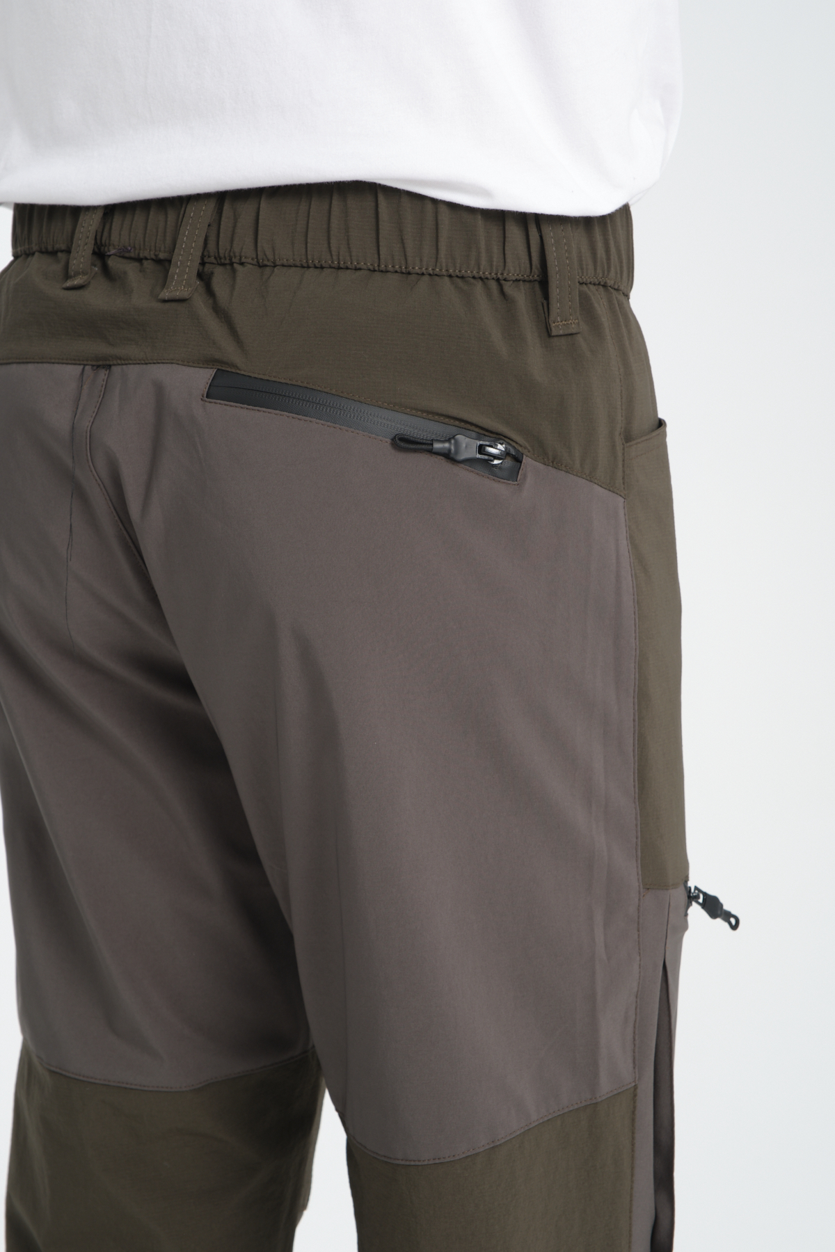 Black Bears Erkek Outdoor Trekking Pantolon Haki – Su Geçirmez, Esnek Kumaş