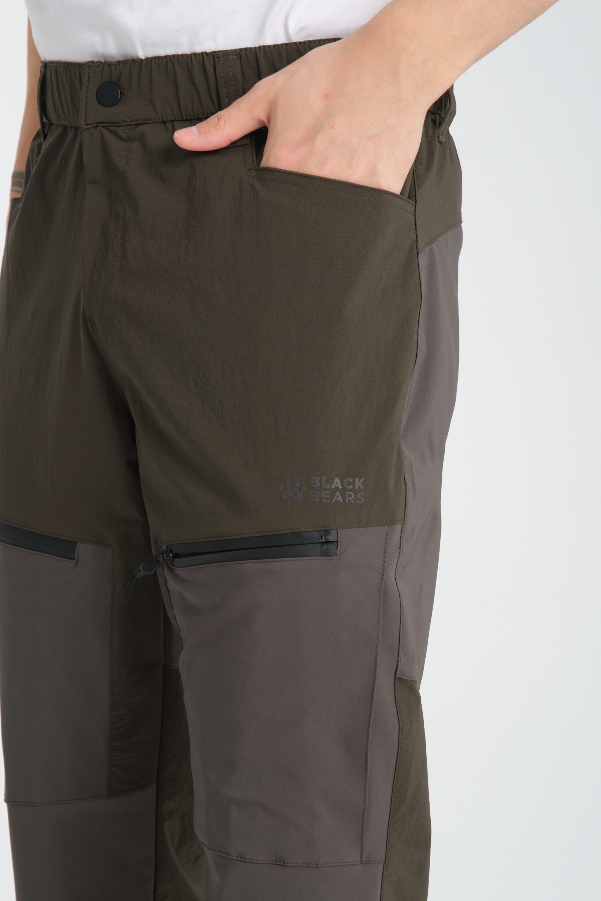 Black Bears Erkek Outdoor Trekking Pantolon Haki – Su Geçirmez, Esnek Kumaş