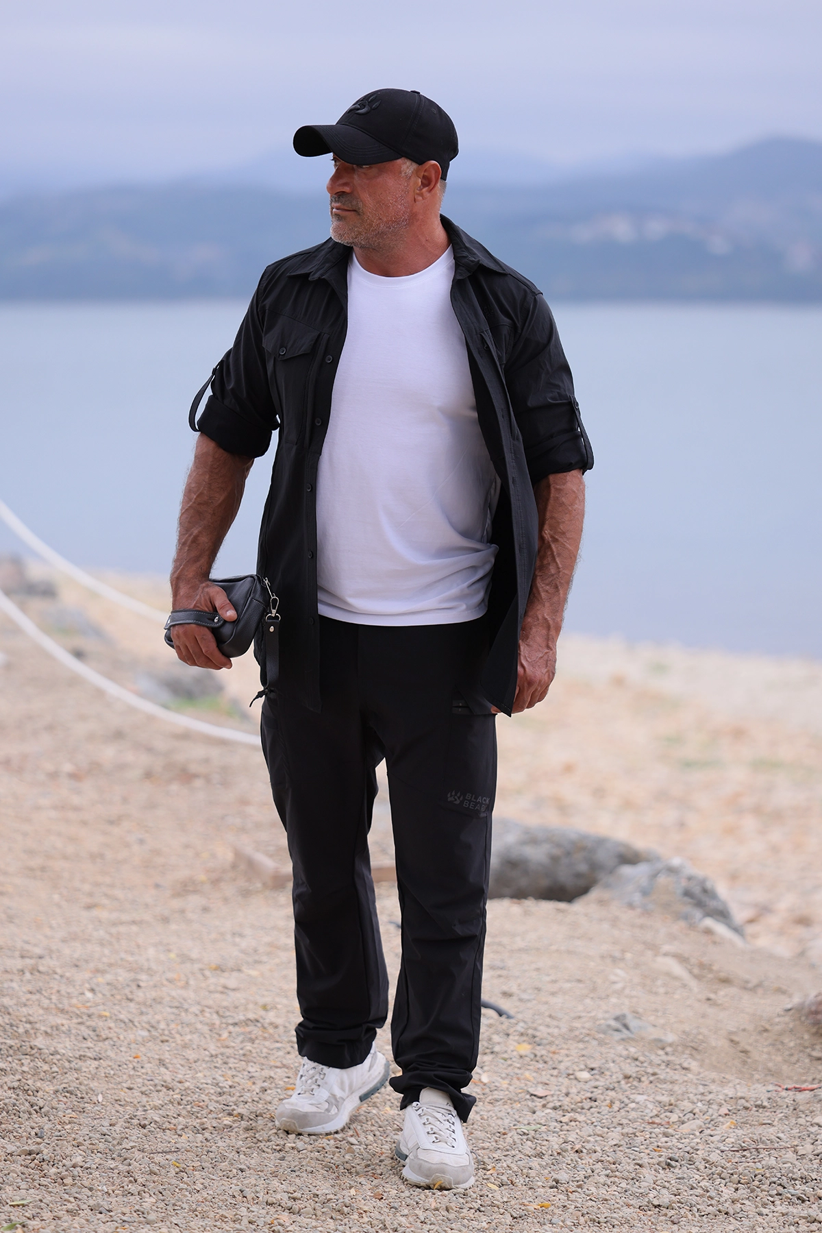 BLACK BEARS PERFORMANS OUTDOOR GÖMLEK